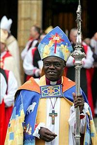 En su proclamación, el primer arzobispo anglicano negro pide `menos comisiones y más tolerancia y espiritualidad´