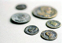 Descubren en Israel una antigua moneda con la imagen de Jesucristo