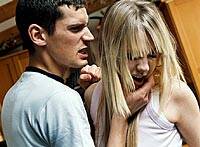 La violencia en la pareja se extiende entre los adolescentes
