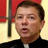 El Gobierno negociará a la baja la petición de la Iglesia católica para recibir el 0,8% del IRPF