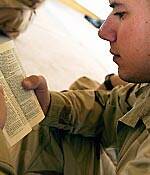 Los adolescentes estadounidenses sintonizan con la Biblia