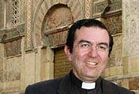 El Cabildo de Córdoba justifica la retirada del crucifijo de un acto cultural en la catedral ante la polémica suscitada