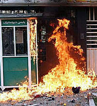 Cócteles molotov contra iglesia protestante turca. Señalan como objetivo a pastor evangélico