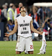 Kaká, del Milan, no mantuvo relaciones sexuales hasta el matrimonio por obedecer a Jesús