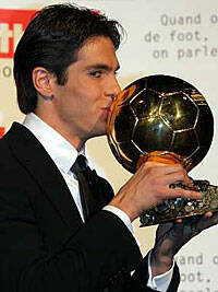 Kaká, balón de oro 2007, padre en 2008, y pastor evangélico tras dejar el fútbol