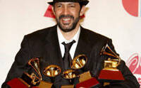 J. L. Guerra agradece a Dios y a la República Dominicana el Grammy al mejor álbum tropical