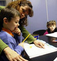 Una familia evangélica defiende el homeschooling en el parlamento vasco