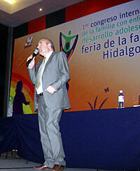 El pastor David Solà visitó México para el I Congreso Internacional de la Familia