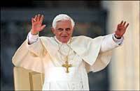 Para el Papa procrear es el fin último del matrimonio, que no debe usar anticonceptivos