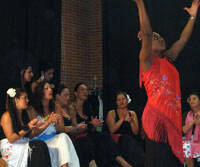 La asociación Darse participó con danza flamenca en un acto de la prisión de mujeres de Madrid
