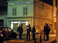 Atacan con cócteles molotov varios centros judíos en Francia