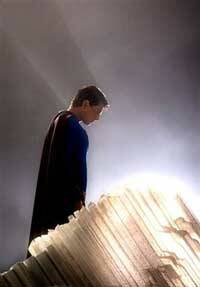 De Krypton a Belén: paralelismos mesiánicos entre Supermán y Jesús, según J. de Segovia