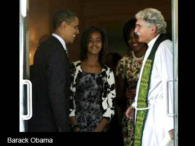 Obama asistió con su familia a la iglesia episcopal en Washington