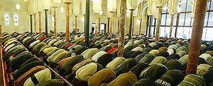 Más mezquitas