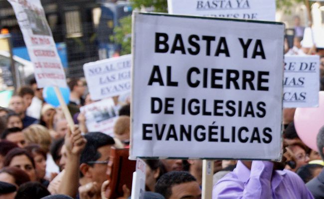 Manifestación de evangélicos en Las Cibeles (Madrid)