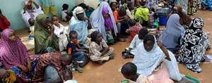 Casi cien mil nigerianos, muchos cristianos, huyen de su hogar tras los atentados