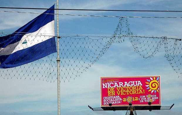 Bajo el lema “Nicaragua Cristiana, Socialista y Solidaria” reasumió el presidente Ortega