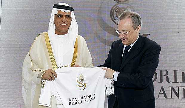 El Real Madrid quita la cruz de su escudo para el mercado musulmán