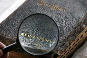 La Biblia de Elvis Presley sale a subasta en Inglaterra
