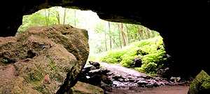 Atrapado en una gruta: 'Si hago mi lecho en el Seol, allí estás tú' (Salmo 139)