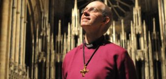 Justin Welby 'firma' como Arzobispo de Canterbury