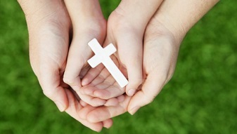 La fe de ocho de cada diez cristianos se forja en su niñez