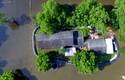 ‘Noé moderno’ se salva de la inundación en Texas