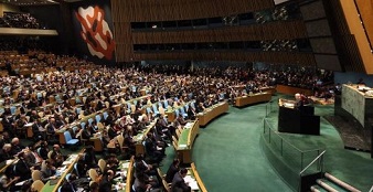 La ONU aprueba la regulación del comercio internacional de armas