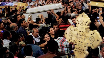 Otro domingo sangriento en el funeral de cuatro cristianos coptos
