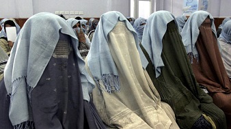 Afganistán, a punto de legalizar la violencia contra la mujer