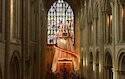 Un tobogán anima el verano en la Catedral de Norwich