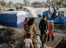 ONG cristianas luchan contra la Covid-19 en el campo de refugiados de Lesbos