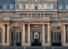 El Consejo de Estado francés ordena levantar la prohibición de reunirse en los lugares de culto