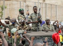 En Mali, “los cristianos siguen atentos a los actos de los militares y el respeto de la libertad religiosa”