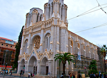 Tres muertos en un atentado islamista contra una basílica católica en Niza
