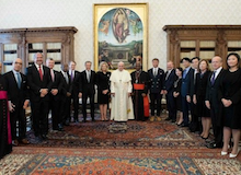 El Vaticano se une a algunas de las mayores fortunas para promover una “reforma” del capitalismo