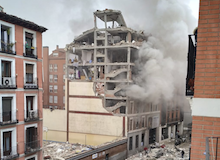 Al menos cuatro personas mueren en una explosión en un edificio en el centro de Madrid