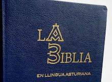 Asturias celebra la publicación de la primera Biblia completa en asturiano
