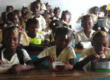 En Haití, “para la mayoría de los niños la escuela es sinónimo de comida”