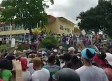 Multitudes se manifiestan en Cuba al grito de “¡libertad!”