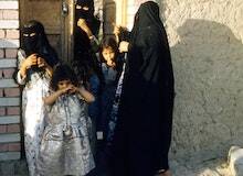 La múltiple violencia talibán con la mujer