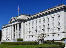 El Tribunal Supremo de Suiza dice que la ley de “laicité” de Ginebra choca con la libertad religiosa