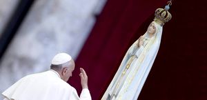 Francisco: “Sin María, El Corazón queda Huérfano”