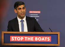 Evangélicos reaccionan al ‘Stop the Boats’ británico: “deshumaniza el problema migratorio”