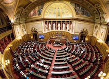 El Senado francés: “Hagamos de la lucha contra la pornografía una prioridad”