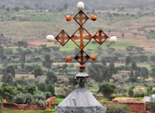 En Etiopía, la Iglesia Ortodoxa mantiene su influencia en medio de la crisis étnica y política