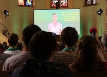 ‘Hoy predica la IA’: experimentan en Alemania un culto dirigido por inteligencia artificial