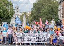 7.000 personas marchan por la “libertad de vivir” en el Reino Unido
