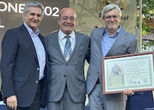 La iglesia evangélica de El Escorial recibió la medalla de oro de la ciudad