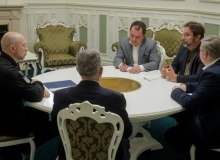 El líder de la Alianza Evangélica Europea se reúne con el primer ministro de Ucrania en Kiev